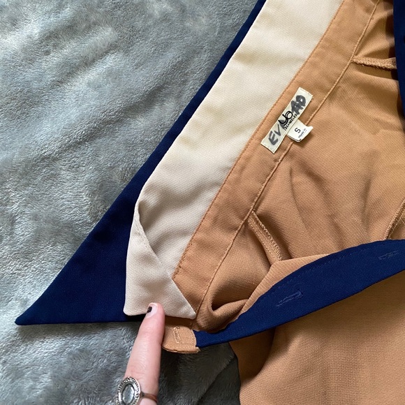 🍸BLOUSE SHIRT! - Picture 3 of 5